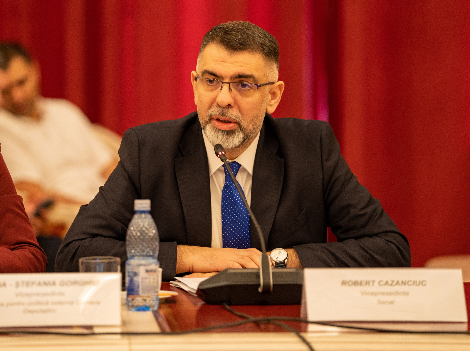 Dezbatere amplă asupra propunerii legislative „Fără droguri la volan” 